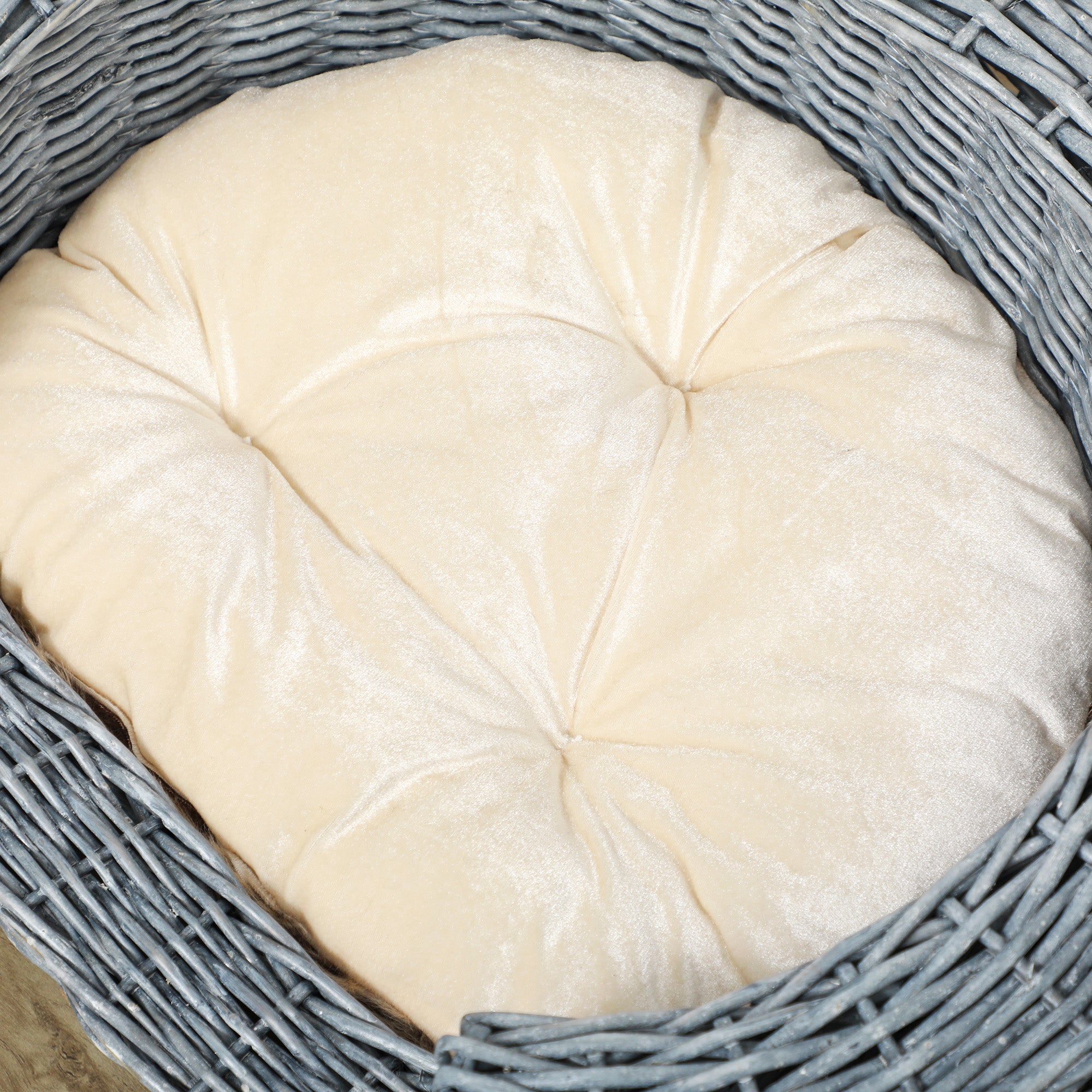 Kozy Wicker Pet Bed Willow Dog Cat Sofa Couch Puppy Basket with Cushion Grey 57L x 46W x 17.5H cm