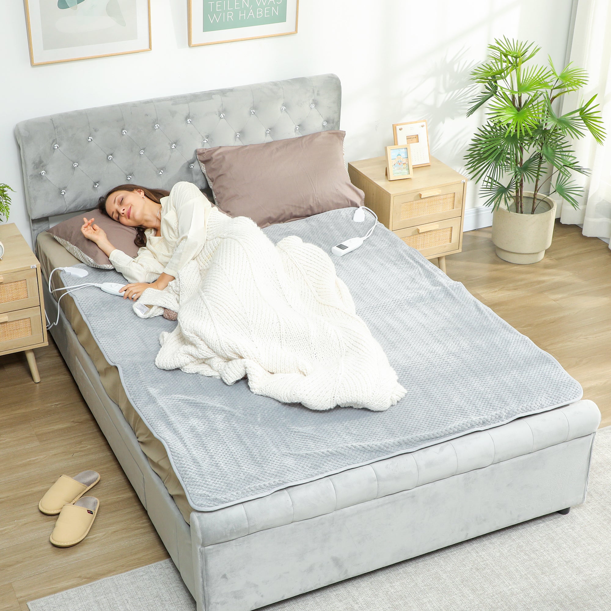 Kozy Heated Electric Blanket, Warm Throw Blanket with 5 Heating Levels, 10 Hour Auto-Off Timer, Grey