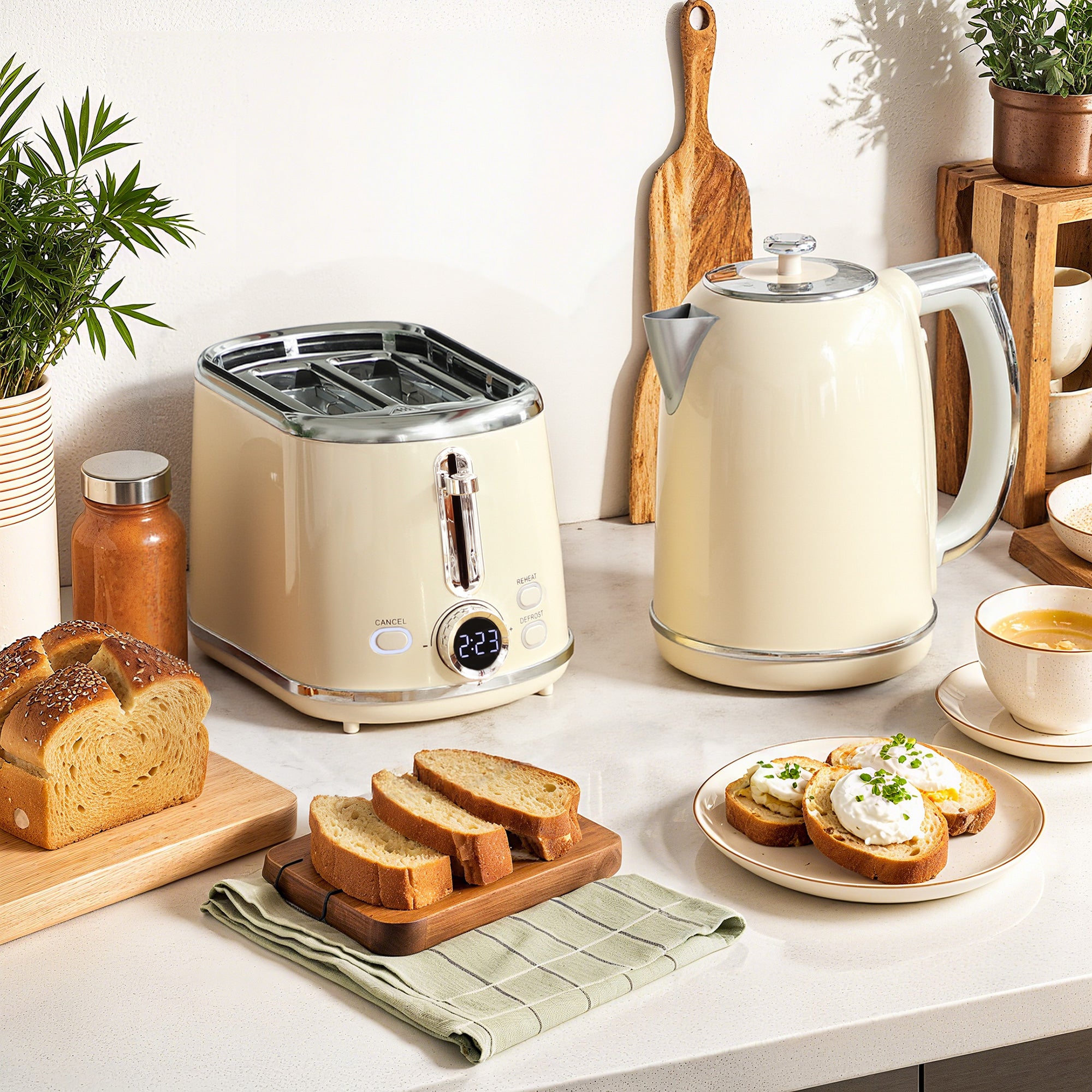 Kozy Polished Retro 40-100°C Kettle and Toaster Set - Cream