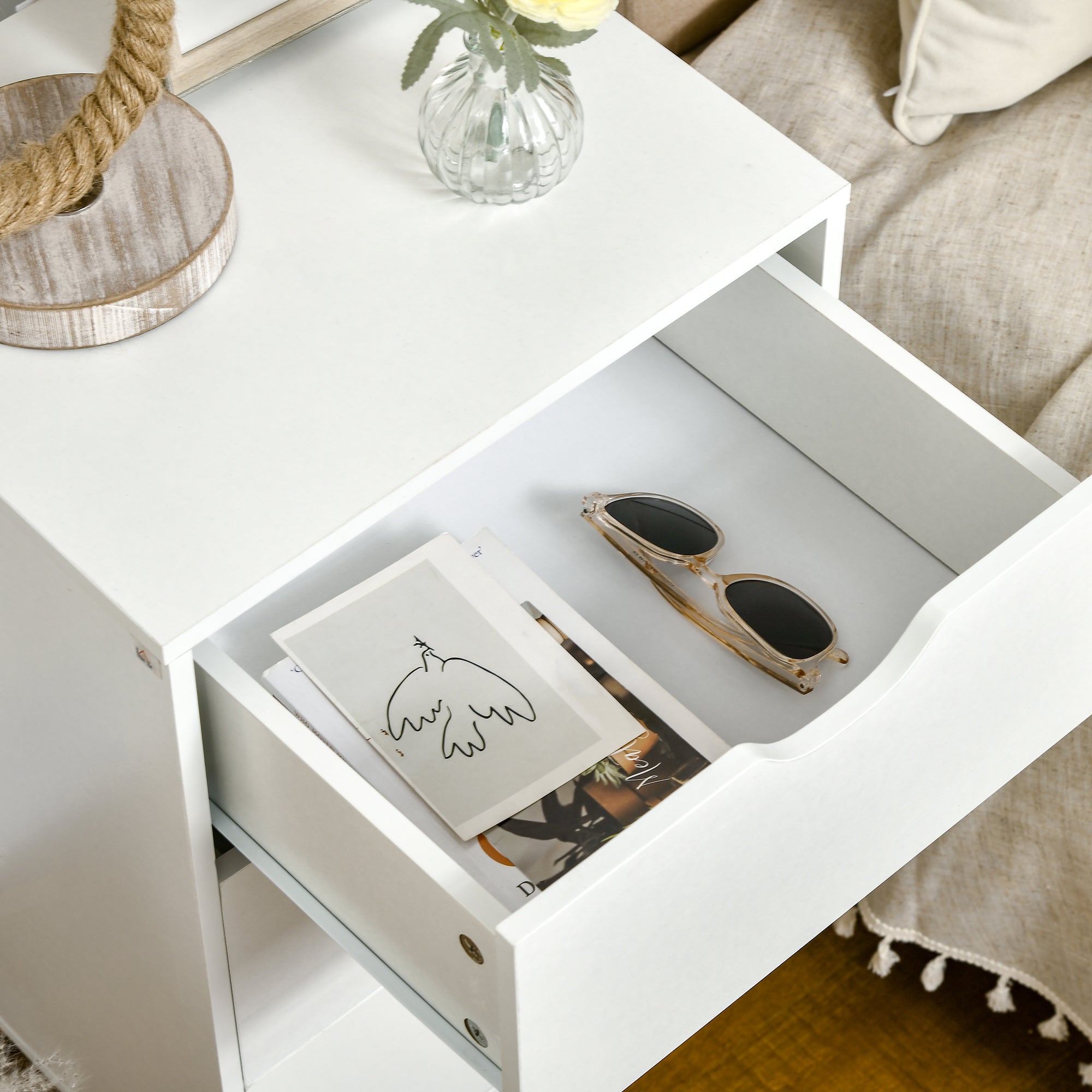 Kozy Bedside Table, Bedside Cabinet with 3 Drawers, Side End Table with Pine Wood Legs for Bedroom Living Room, White
