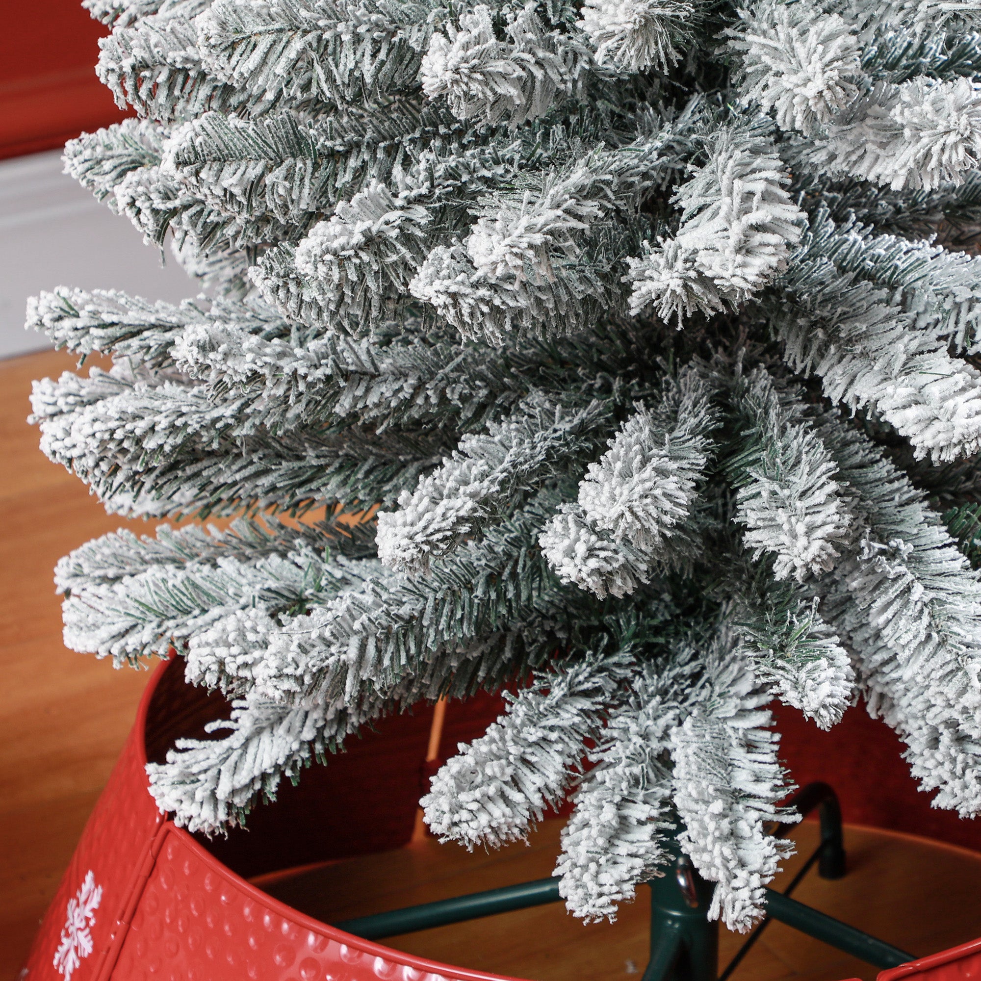 Kozy - 7ft Artificial Snowy Pencil Christmas Tree - White