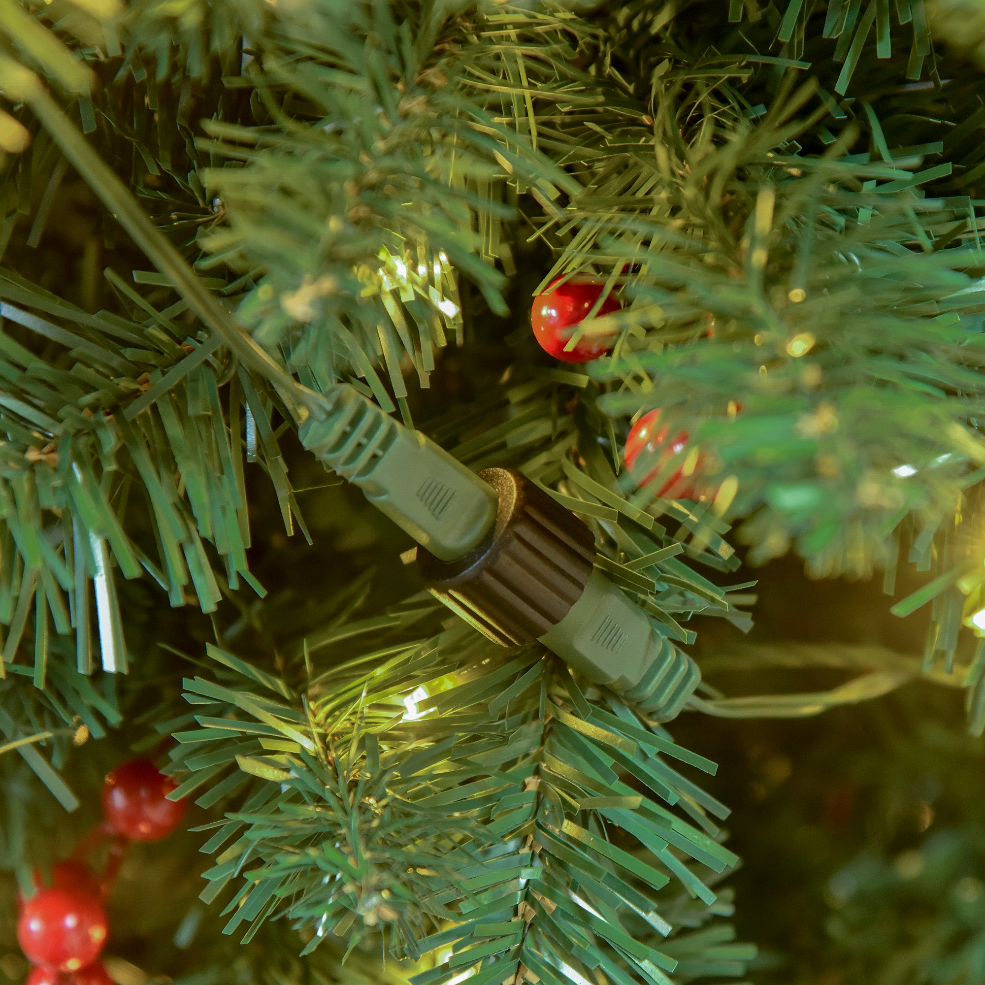 Kozy 7FT Prelit Artificial Pencil Christmas Tree with Warm White LED Light, Red Berry, Holiday Home Xmas Decoration, Green