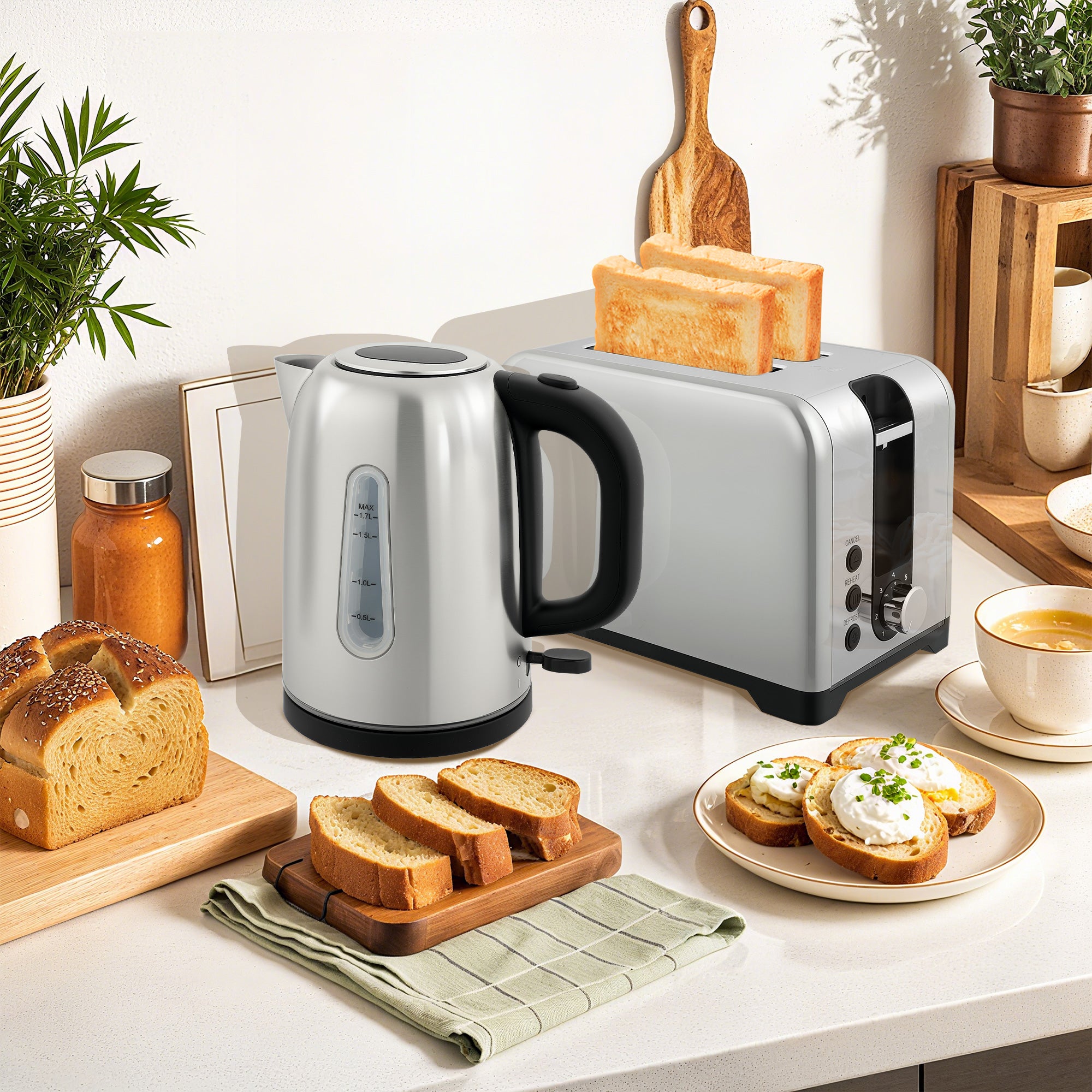 Kozy - Simple Polished Toaster and Kettle Set - Silver Tone