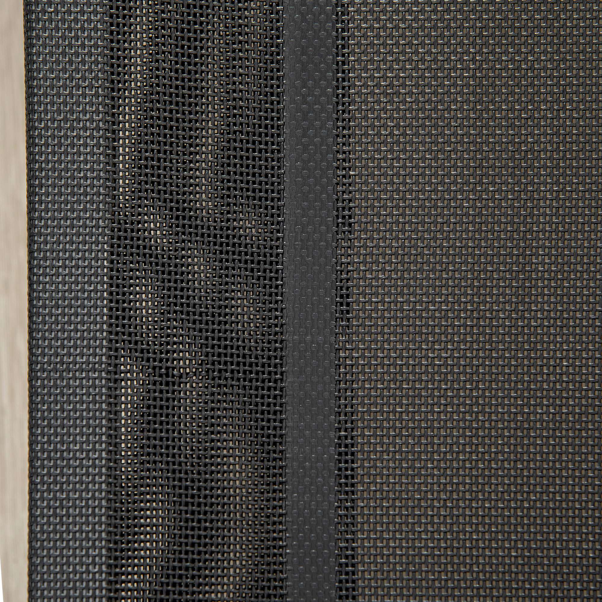 Kozy Elevated Pet Bed Cooling Raised Cot Style Bed for Large Medium Sized Dogs with Non-slip Pads Steel Frame Breathable Mesh Fabric, 110 x 75 x 20 cm - Black