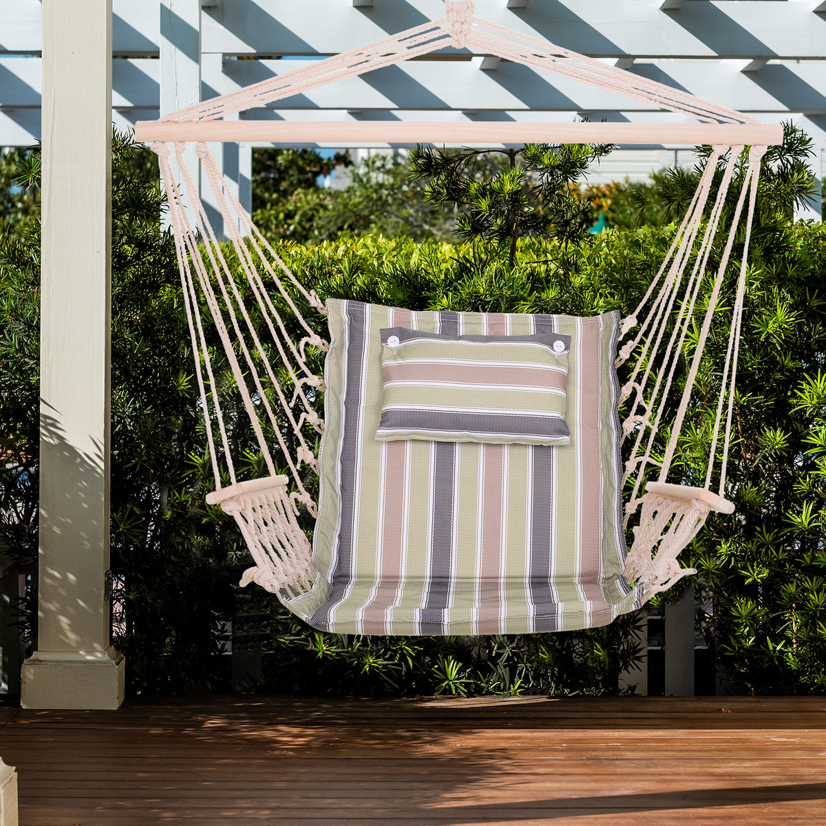 Outsunny Hanging Hammock Chair, Outdoor Garden Rope Swing with Wooden Arms, Wide Safe Seat, Stylish Multicoloured Stripes