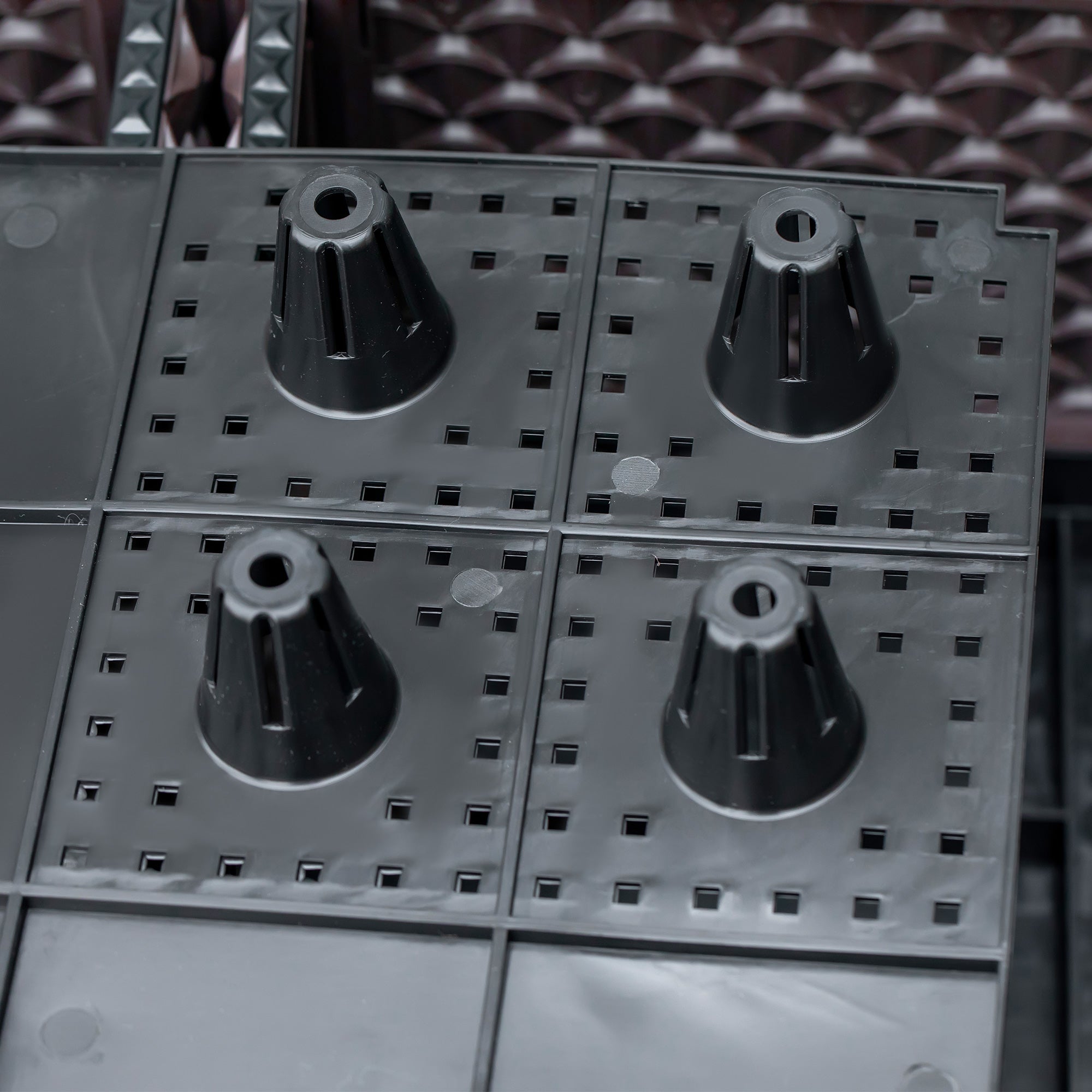 Kozy 50cm x 50cm x 46.5cm Set of 2 41L Garden Raised Bed, Elevated Planter Box, Flower Vegetables Planting Container with Self-Watering Design and Drainage Holes