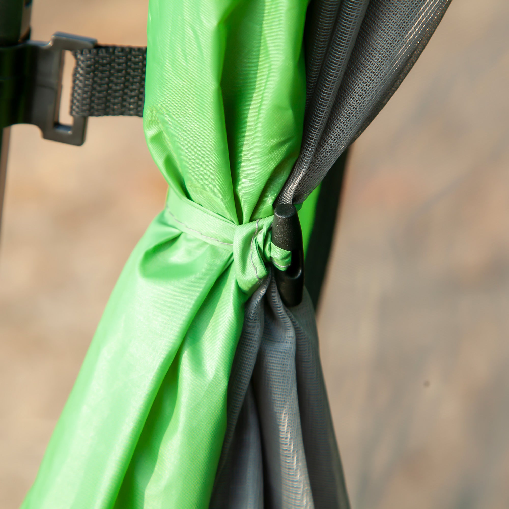 Kozy 6 Person Pop Up Camping Tent, 2-Tier Design Backpacking Tent with 4 Windows 2 Doors Portable Carry Bag for Fishing Hiking, Green