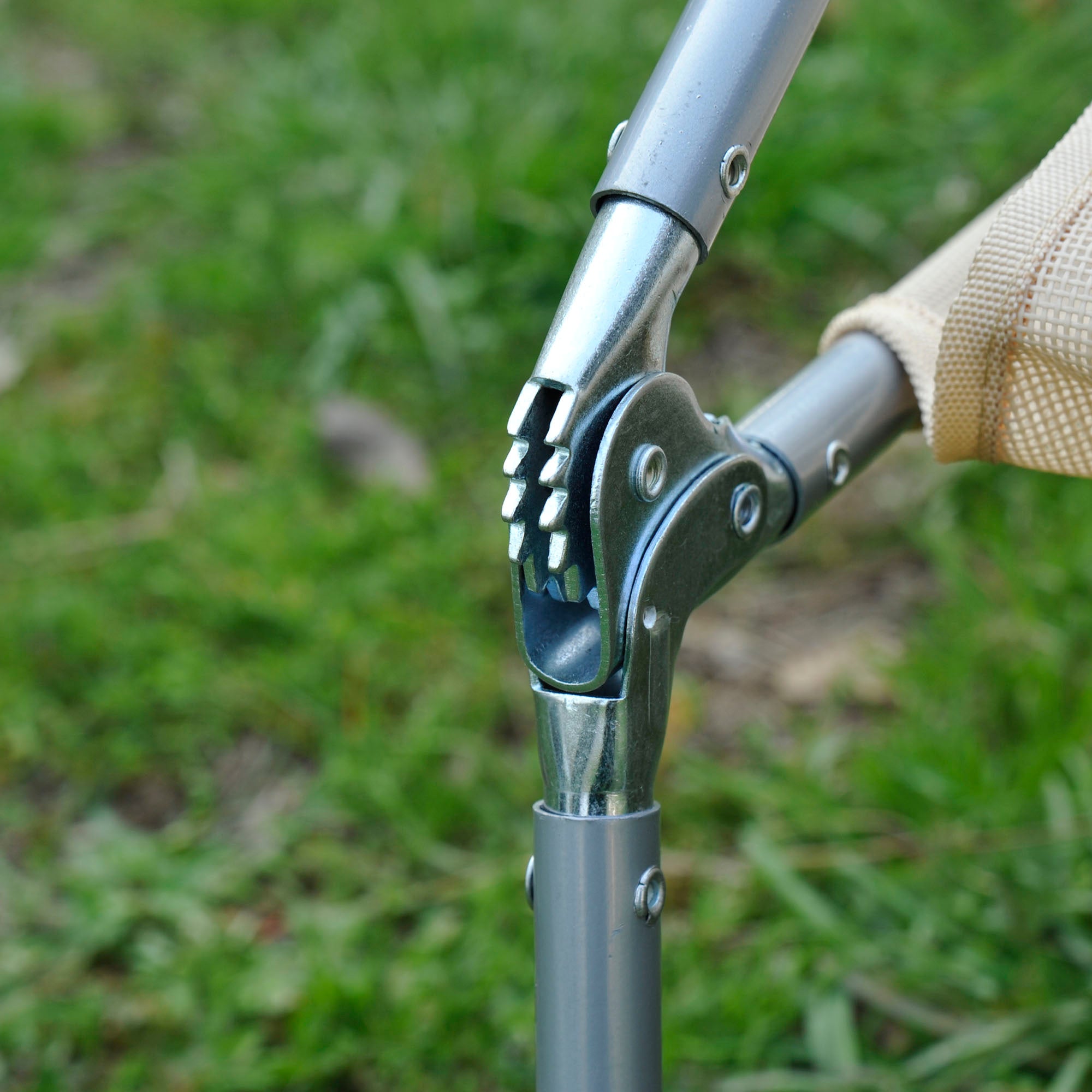 Kozy Outdoor Foldable Sun Lounger, Adjustable Backrest Garden Recliner Sun Lounger Chair with Headrest Pillow, Beige