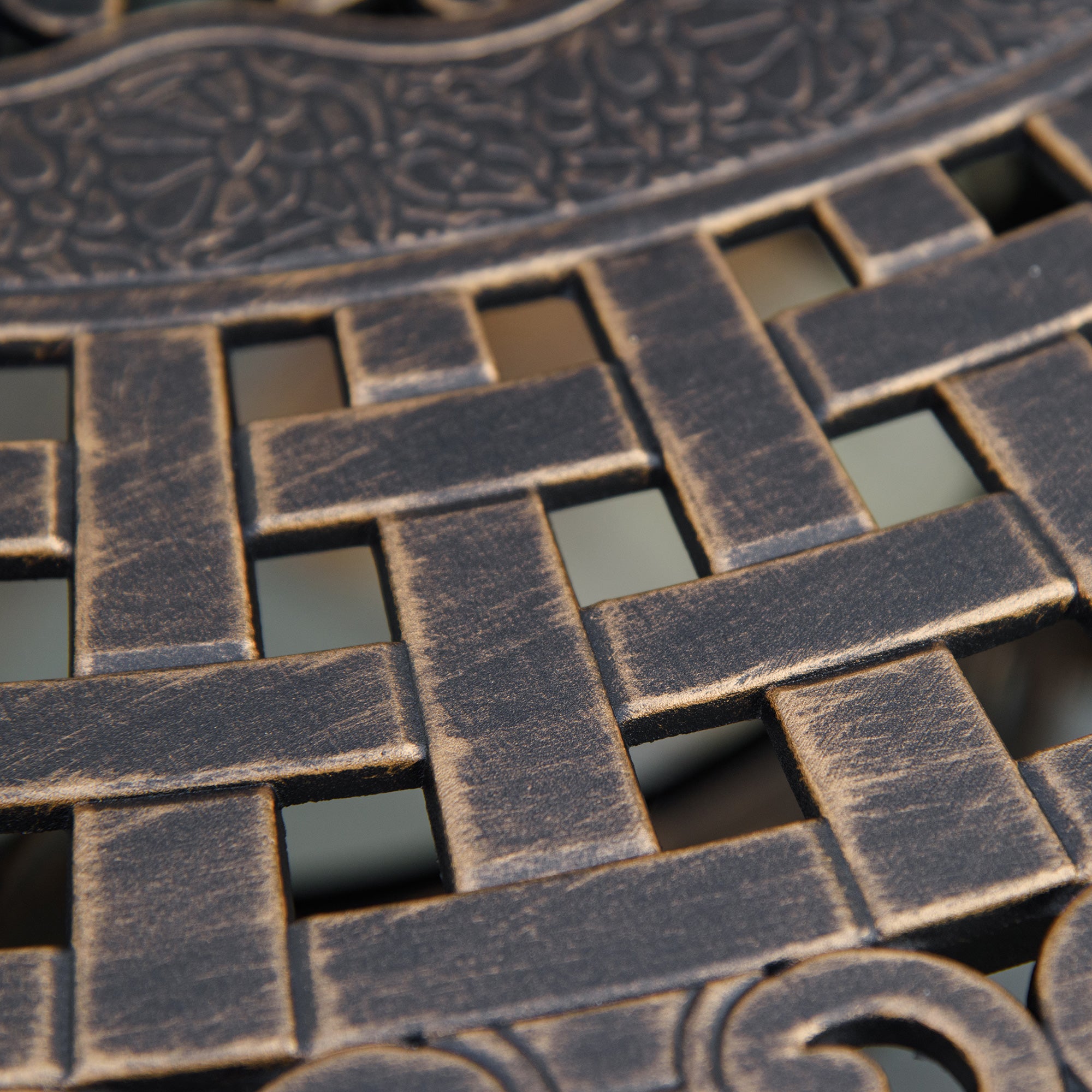 Kozy 4 Seater Outdoor Dining Set Antique Cast Aluminium Garden Furniture Set with Cushions Round Dining Table with Parasol Hole, Bronze