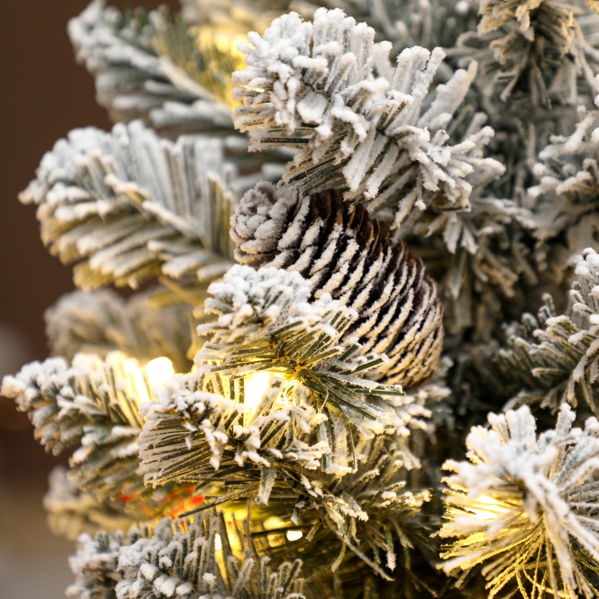 Kozy - 60 cm Prelit Small Christmas Tree with 35 LED Lights, Snow Flocked Tabletop Mini Xmas Tree with 72 Dense Branches, Pine Cones, Berry Clusters and Linen Cover Base, Battery Operated, Green