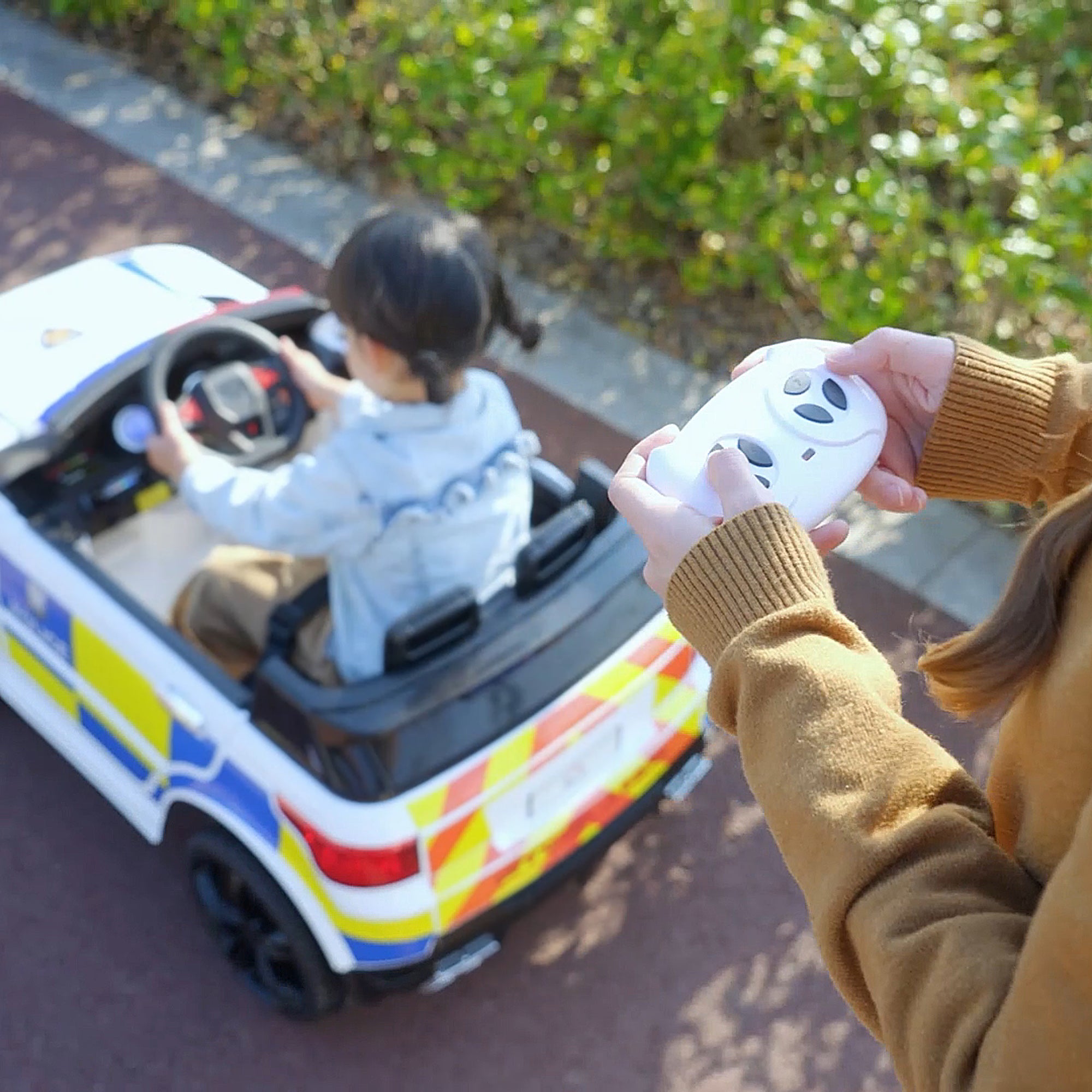 Kozy 12V Electric Car for Kids Police Car 2 Motors with Parental Remote Control Siren Flashing Lights USB Portable for 3-6 Years White