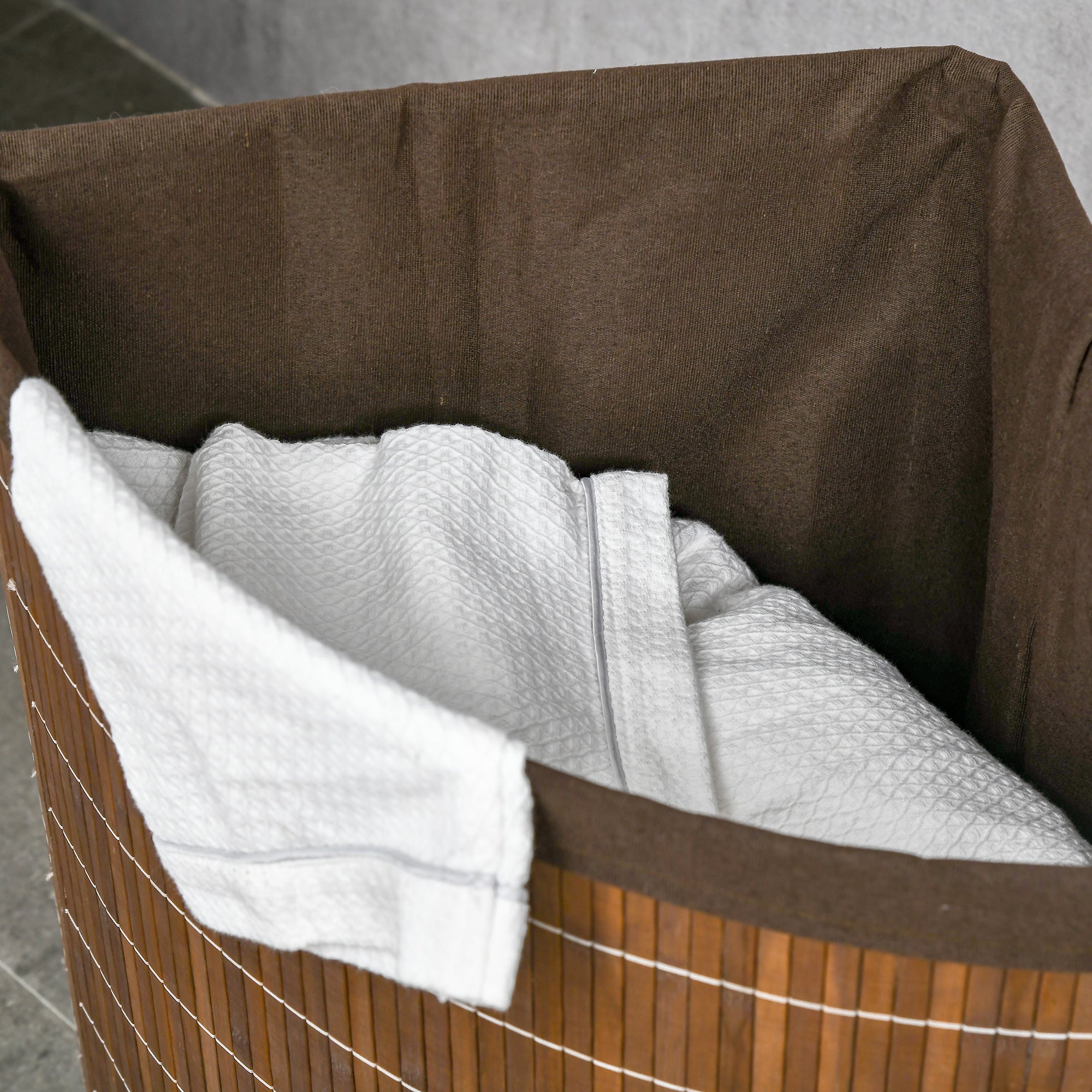 Bamboo Laundry Basket with Lid, 55 Litres Laundry Hamper with Removable Washable Lining, Corner Washing Baskets, 38 x 38 x 57cm, Brown