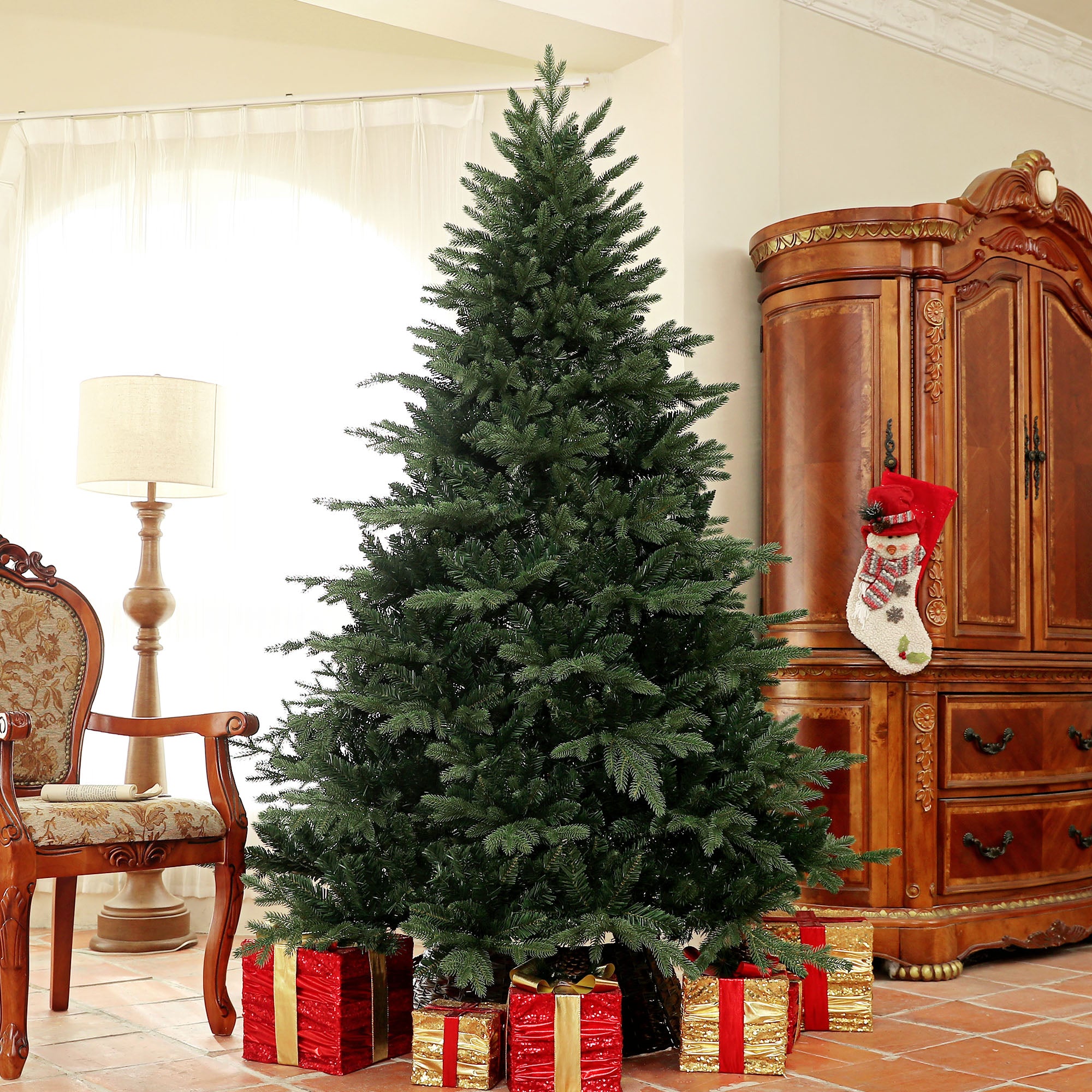 Kozy - 7ft Artificial Spruce Christmas Tree - Green