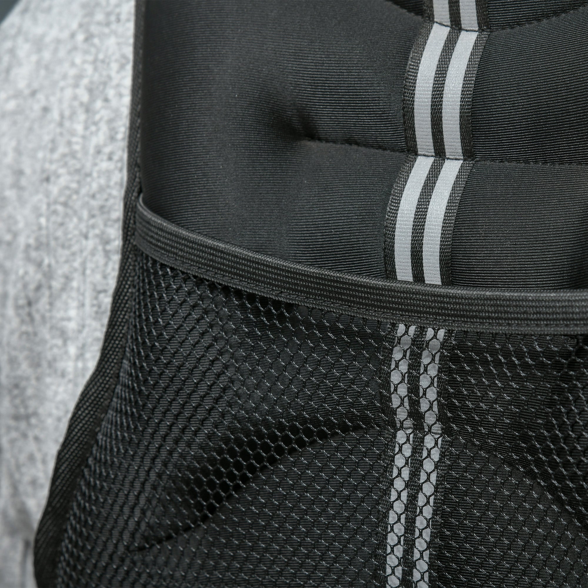 Kozy 5KG Weighted Vest, Running Weight Vest with Adjustable Strap, Convenient Pocket and Reflective Strips for Men and Women