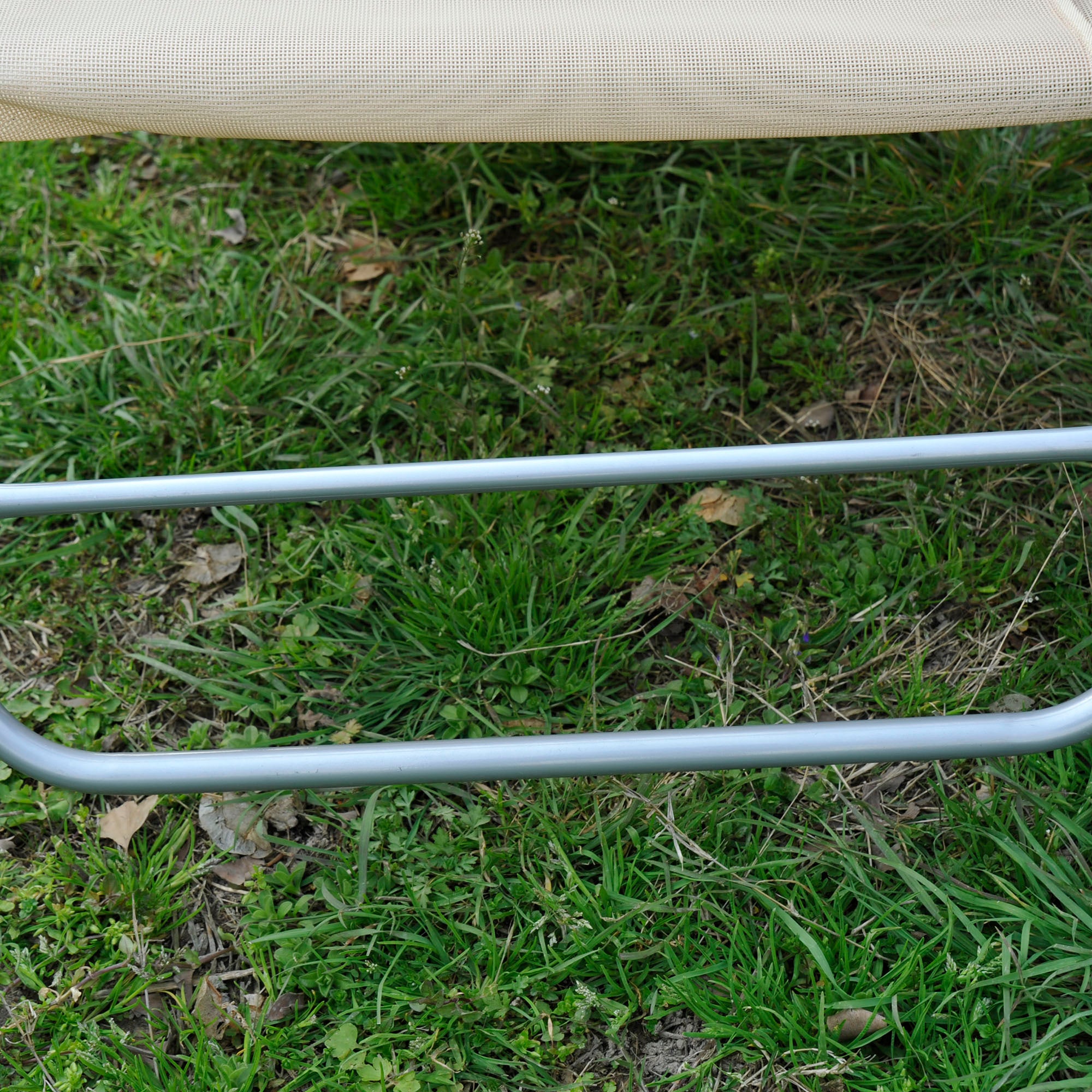 Kozy Outdoor Foldable Sun Lounger, Adjustable Backrest Garden Recliner Sun Lounger Chair with Headrest Pillow, Beige