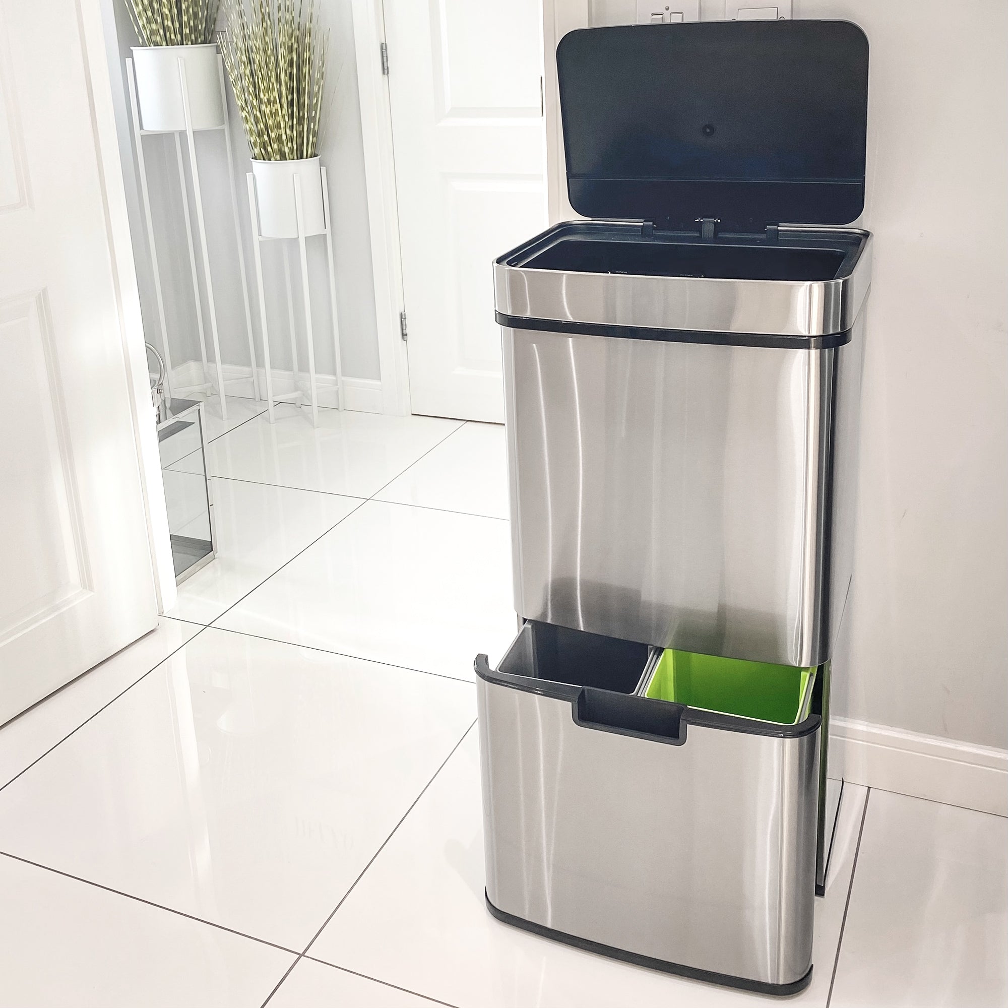 HOMCOM 72L Recycling Sensor Bin, Stainless Steel 3 Compartments for Both Wet or Dry Waste with Removable Lid Kitchen Home