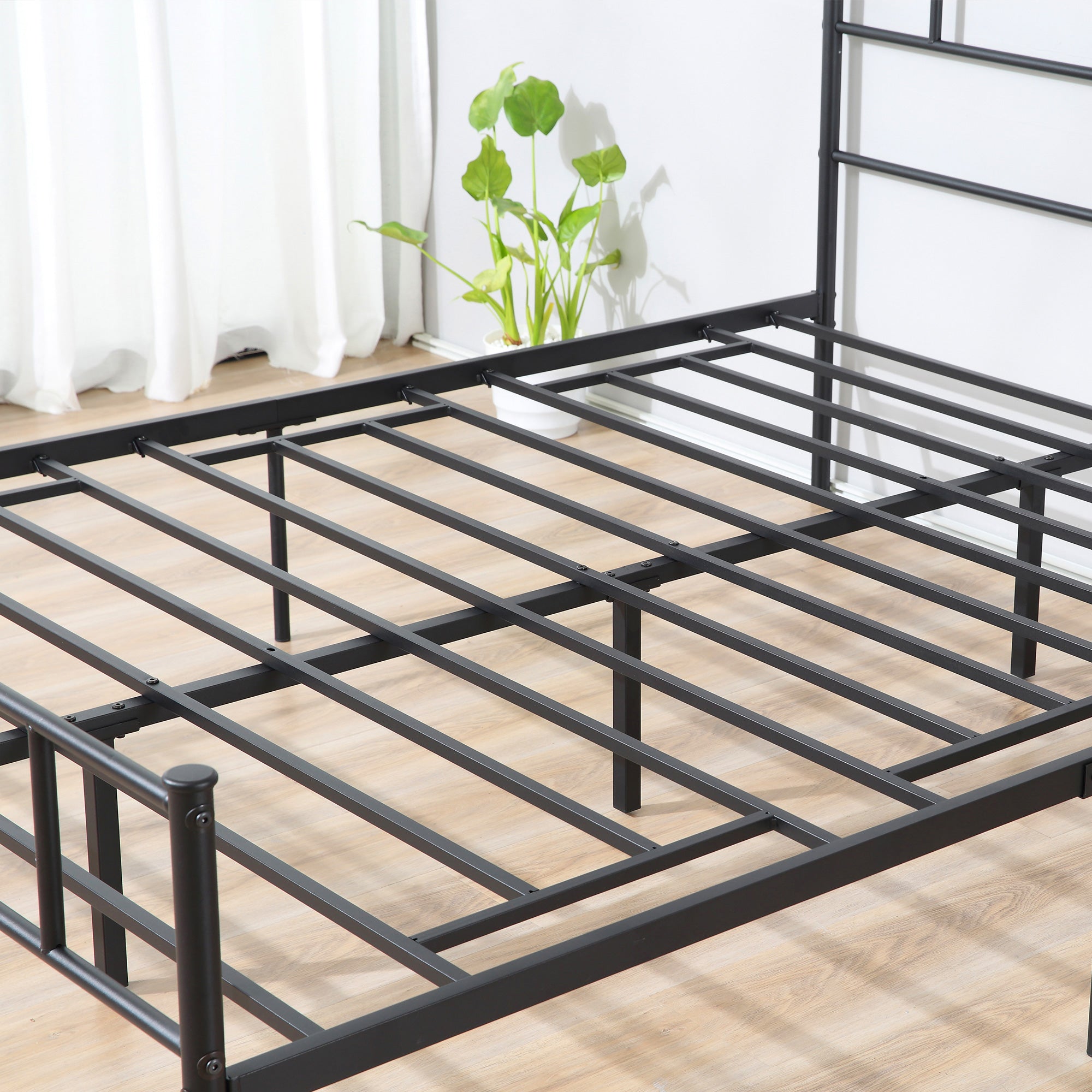 HOMCOM Double Metal Bed Frame with Headboard and Footboard, Solid Bedstead Base, Metal Slat Support, Underbed Storage Space, Black